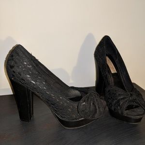 American Rag peep toe pumps